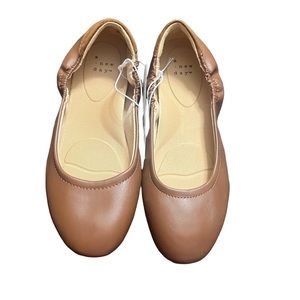 NWT a new day cognac size 6.5